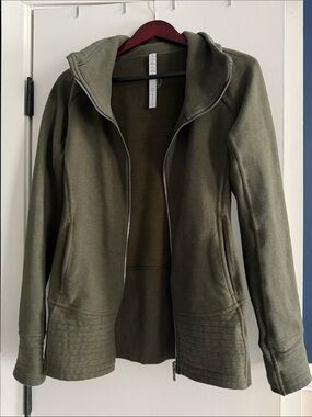 Lululemon Zip-Up Hooded Jacket